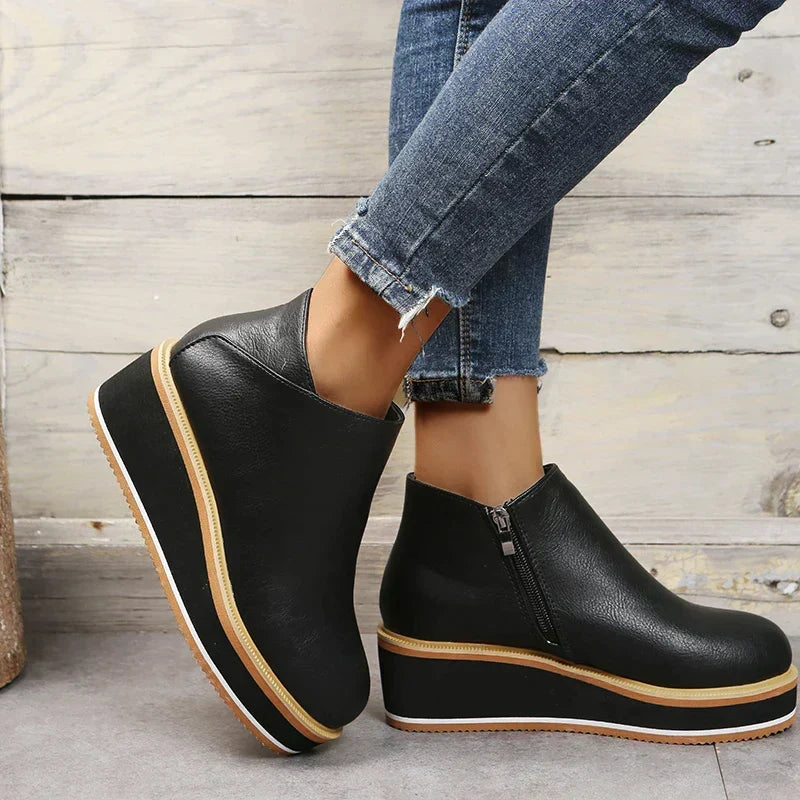 Stylish Autumn Wedge-Heel Boot – Mila