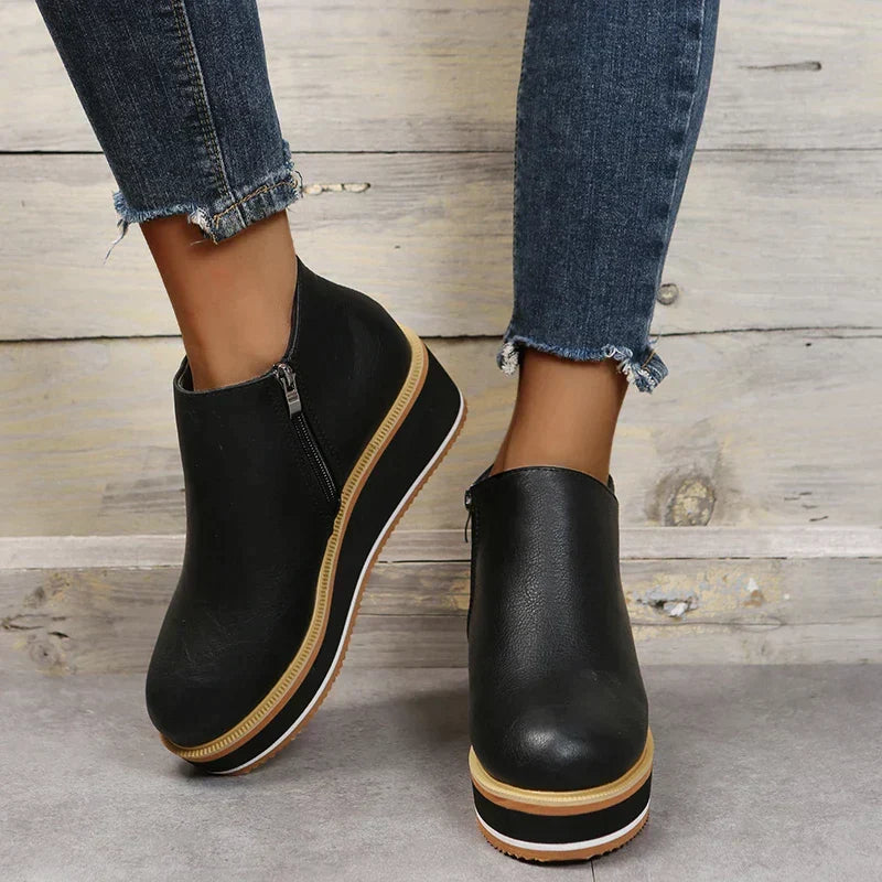 Stylish Autumn Wedge-Heel Boot – Mila