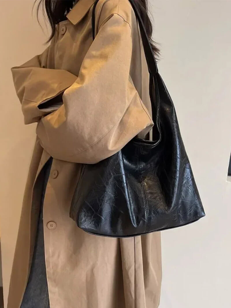 Women's Leather Shoulder Bag with Minimalist Design – Luxury Accessory for Everyday Use