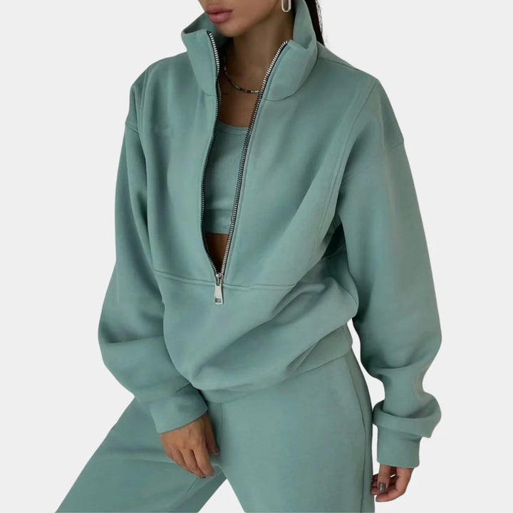 Two-Piece Tracksuit - Comfort and Style Perfectly Matched