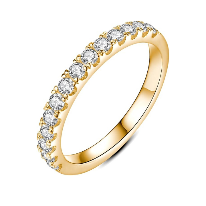 Elegant white gold ring with refined design