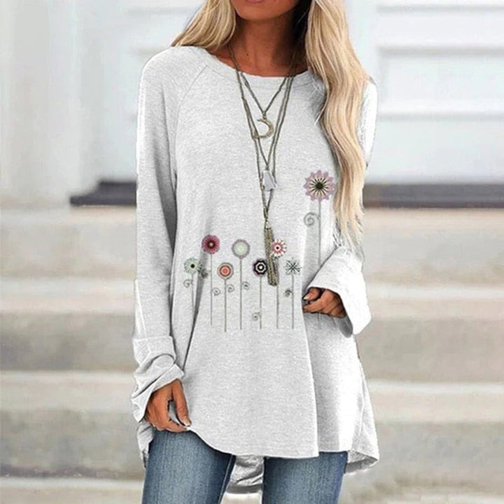 Sweatshirt with 3D Floral Embroidery - Soft Texture Meets Subtle Elegance
