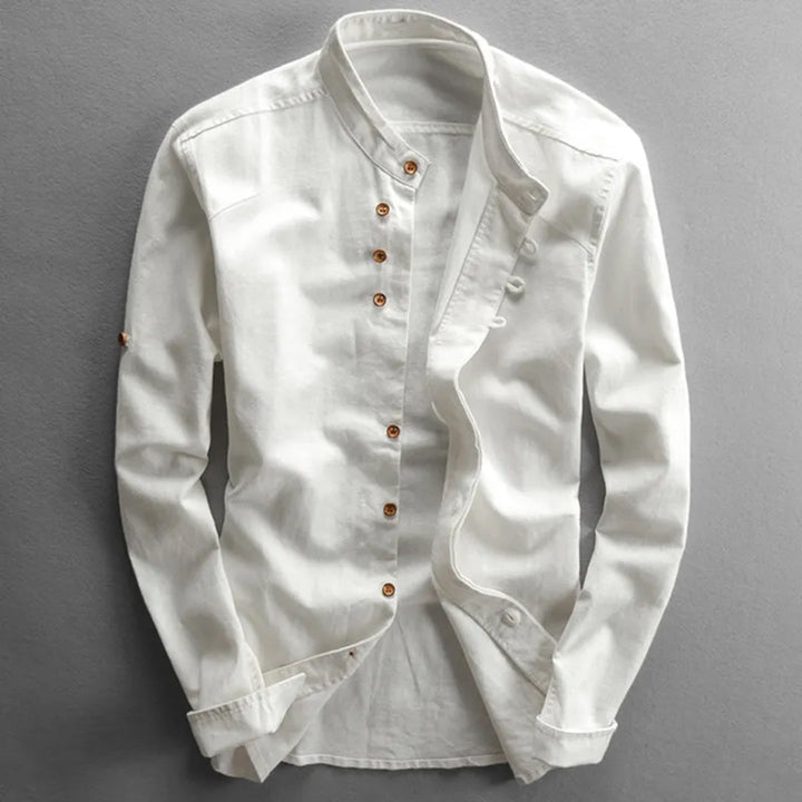 Stylish Men's Shirt - Seamlessly Blending Classic Design