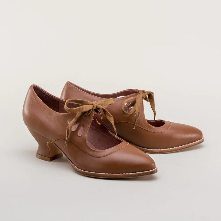 Women's Comfort Heeled Shoes