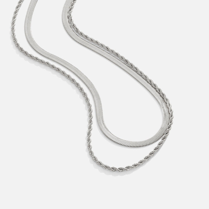 Elegant silver necklace with refined link structure