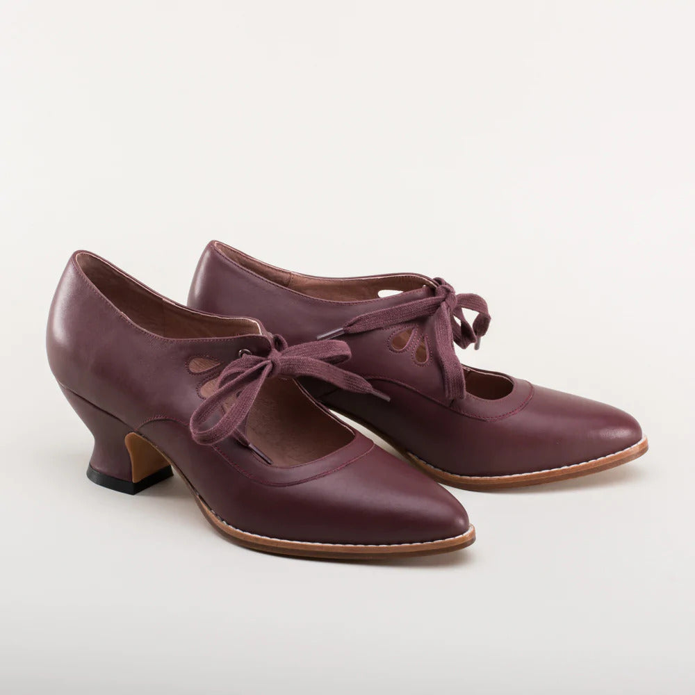 Women's Comfort Heeled Shoes