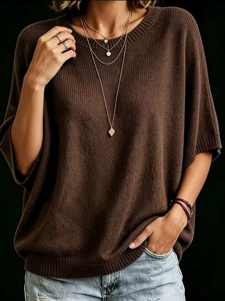 Casual Knit Top with Short Batwing Sleeves and Round Neckline