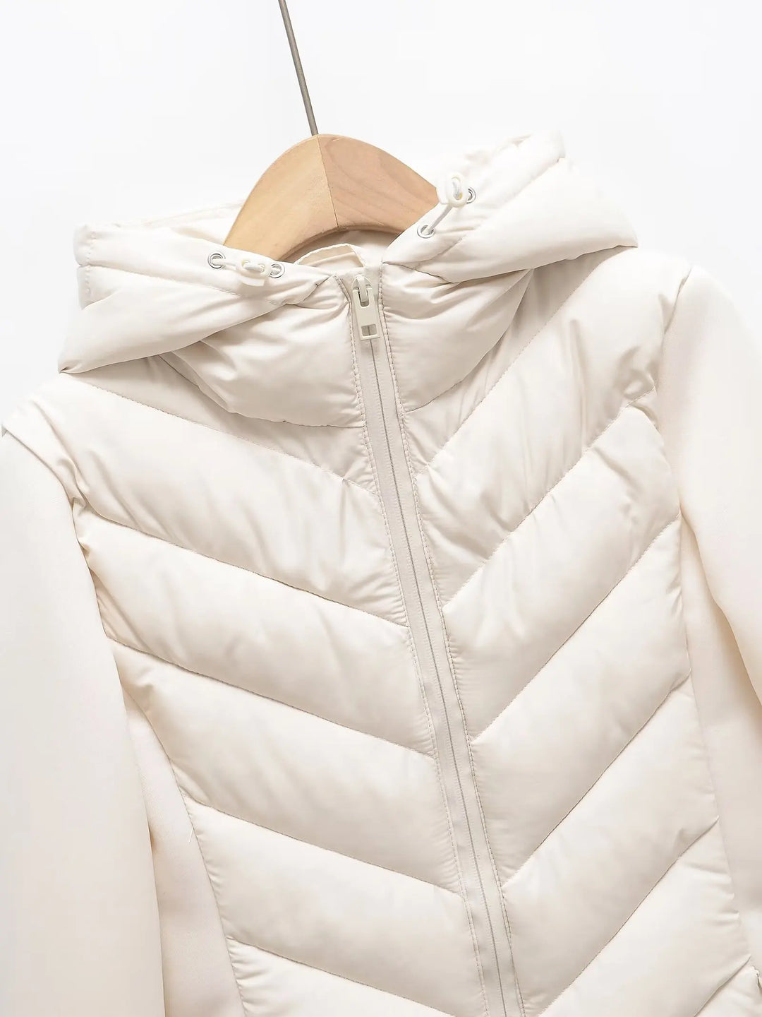 Women's Lightweight Padded Winter Jacket with Hood and Concealed Pockets