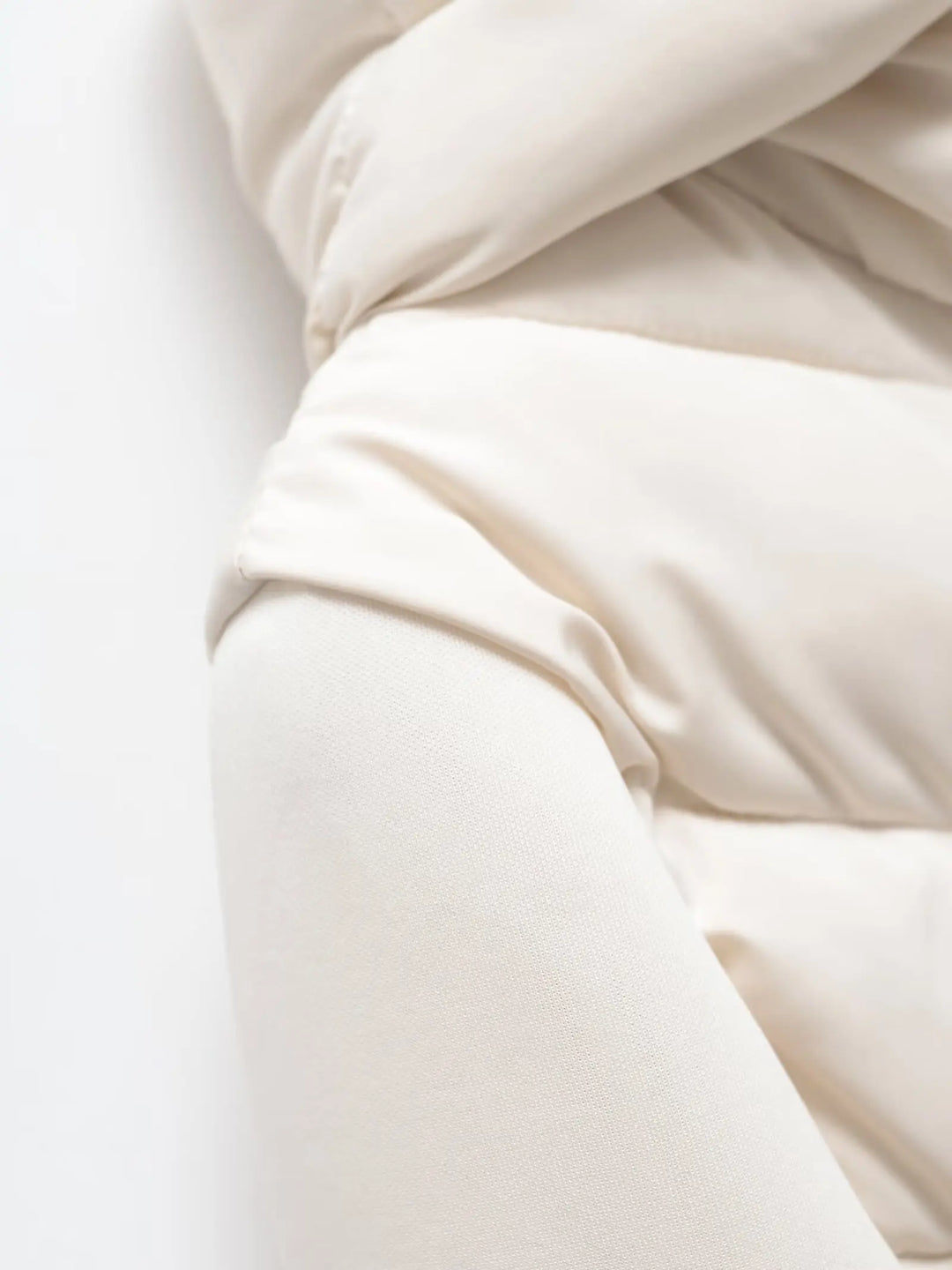 Women's Lightweight Padded Winter Jacket with Hood and Concealed Pockets