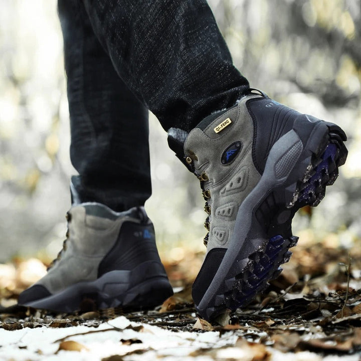 Men’s Lightweight Hiking Footwear