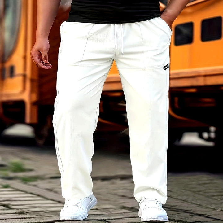 Men’s Everyday Trousers – Refined Style with Casual Versatility