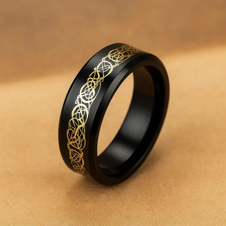 Endless silver ring with refined details