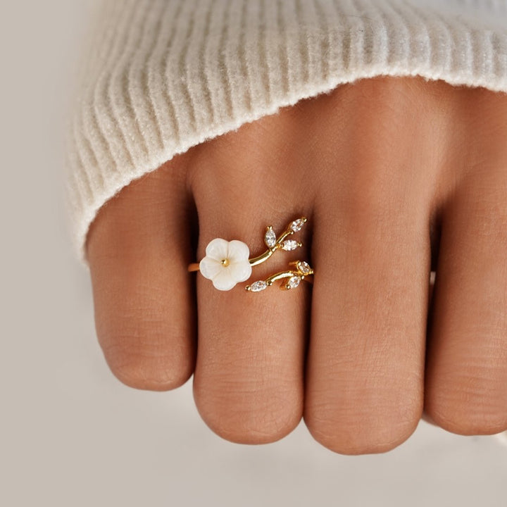 Soft white cubic zirconia flower ring