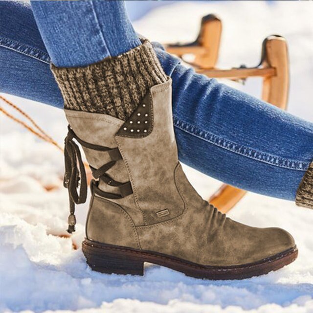 Trendy Women's Winter Boots - Sienna