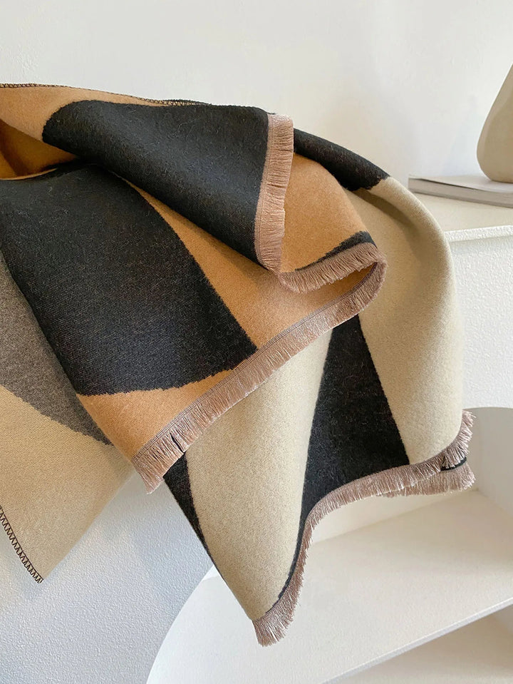Women's Reversible Cashmere Scarf – Elegance and Warmth